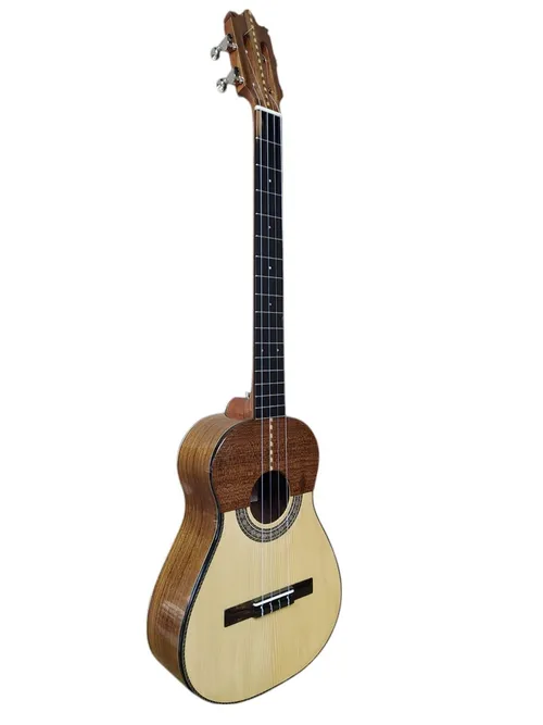 Cuatro Venezolano Modelo CJA-04
