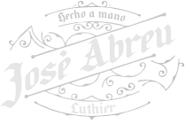 José Gregorio Abreu Blanco, Luthier.